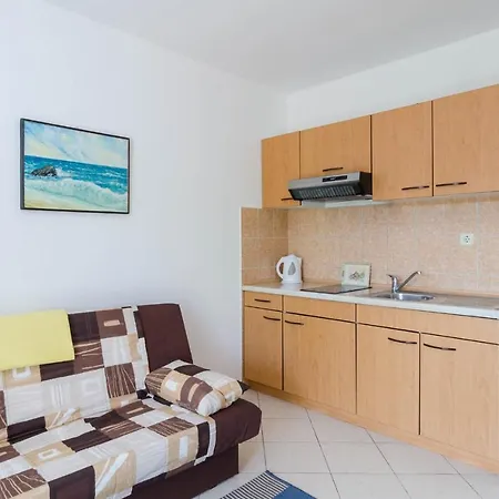One-bedroom In Iv *